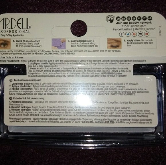 Eyelashes - Picture 2 of 2